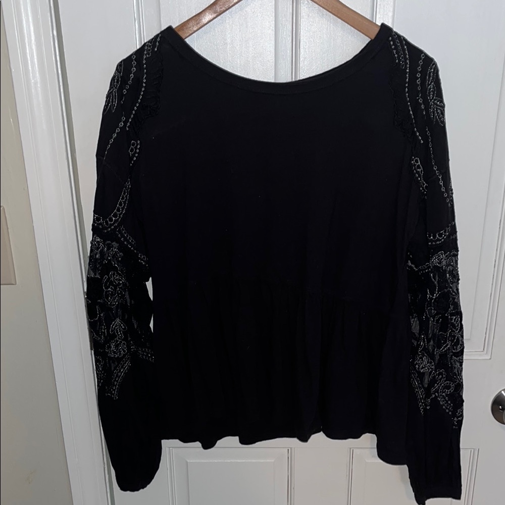 Free People Elegant Black Embroidered Women's Top Size Medium